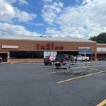 Ingles Market (grocery store/ supermarket)