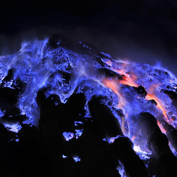 Honeymoon excursion to Mt Ijen