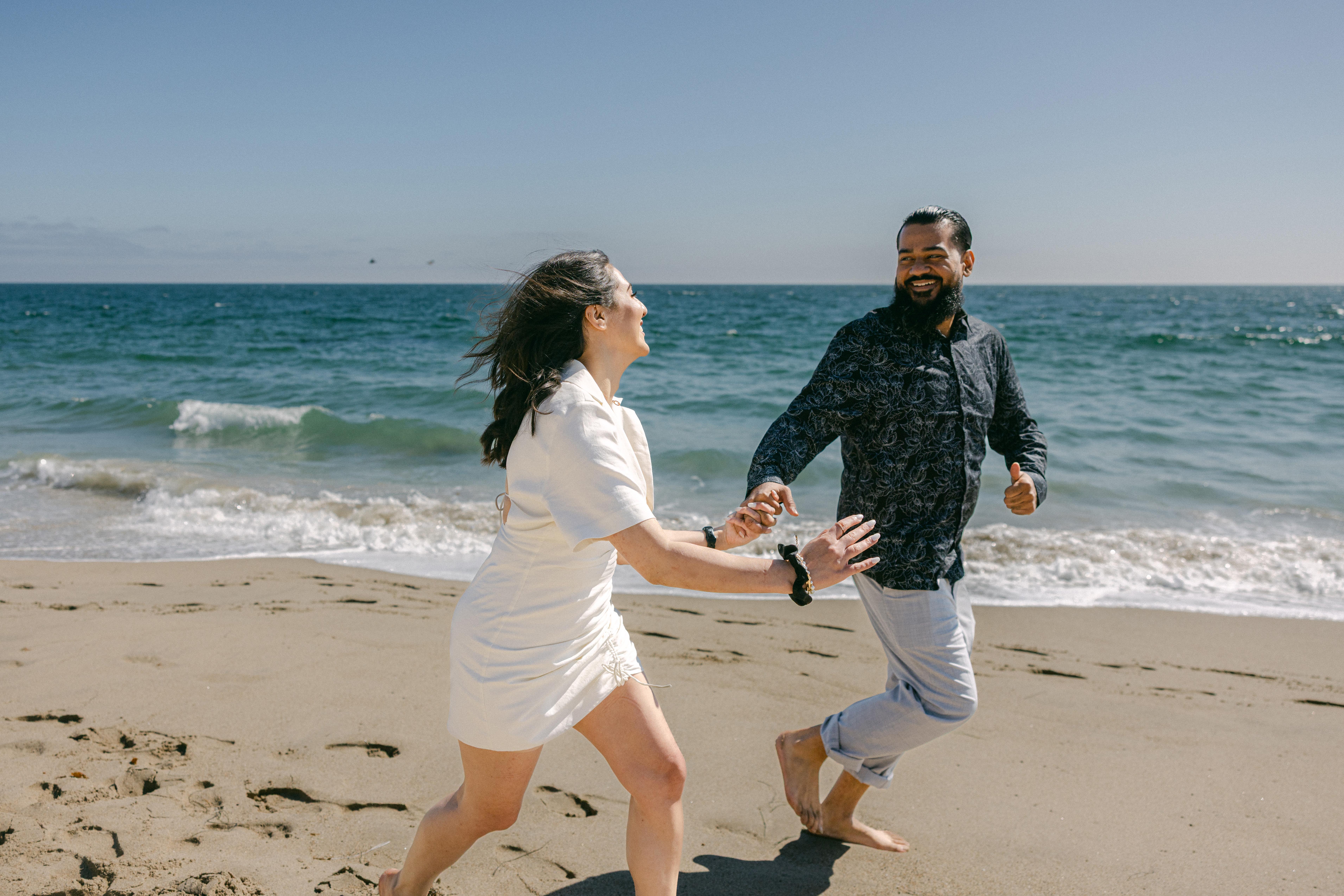 The Wedding Website of Elisa Asencio and Justin Time