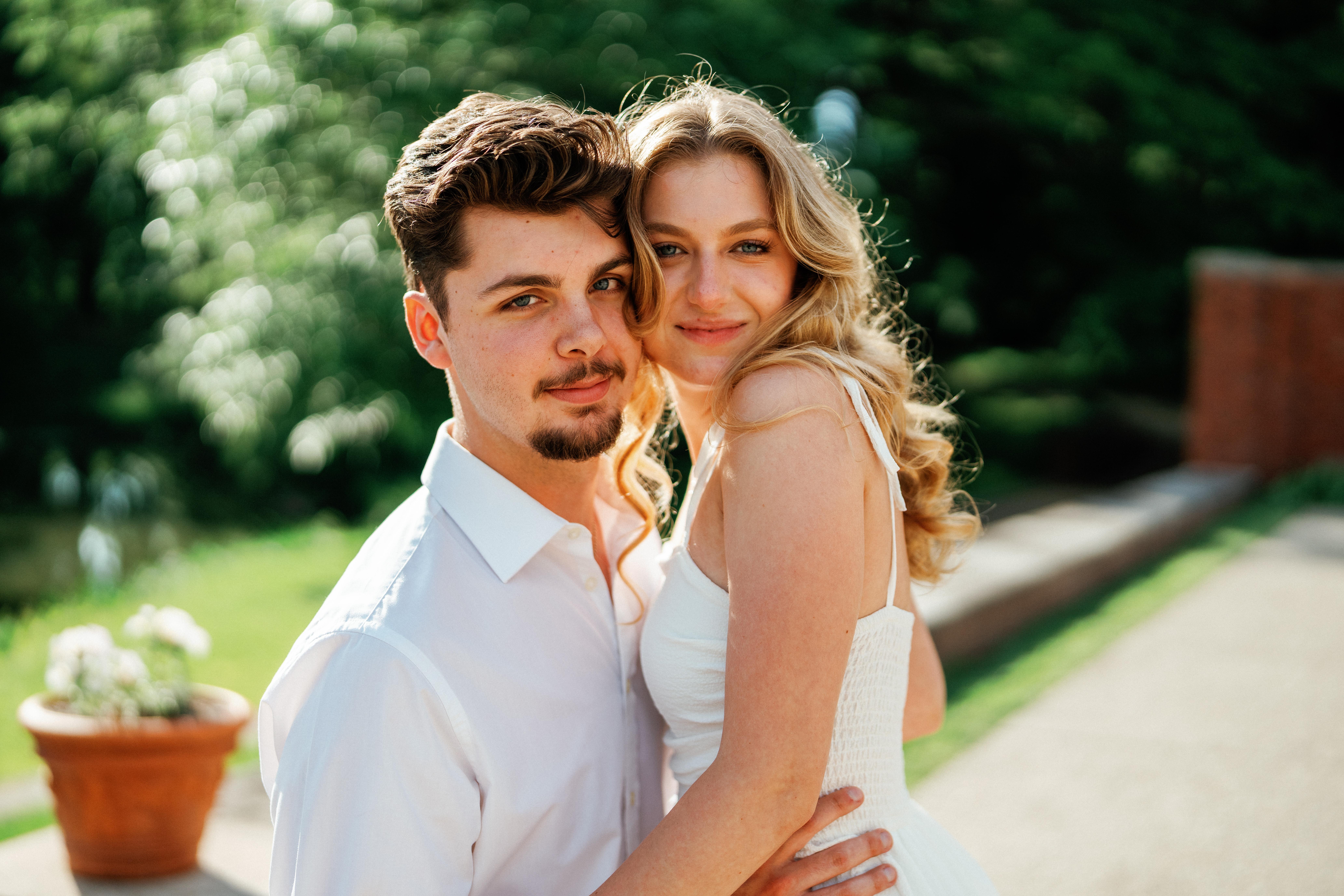 The Wedding Website of Elizabeth Hanson and Gage Williams