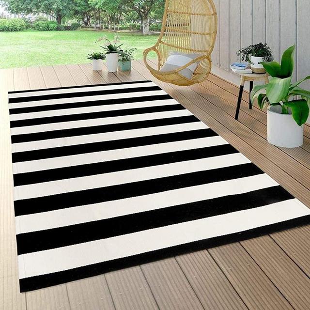 Black and White Cotton Outdoor Rug, 5’x7’ Soft Striped Area Rug Woven Machine Washable Durable Farmhouse Carpet Mat for Patios Clearance Bedroom Living Room Balcony Decor