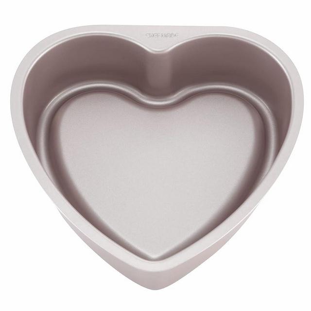 CHEFMADE Heart-Shaped Cake Pan, 8-Inch Non-Stick Food Bowl Bakeware for Oven Baking (Champagne Gold)
