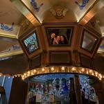 The Carousel Bar & Lounge