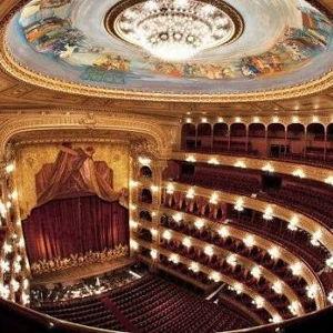 Tras las bambalinas del Teatro Colón
