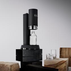 Aarke, Carbonator Pro with Co2 Cylinder | Zola