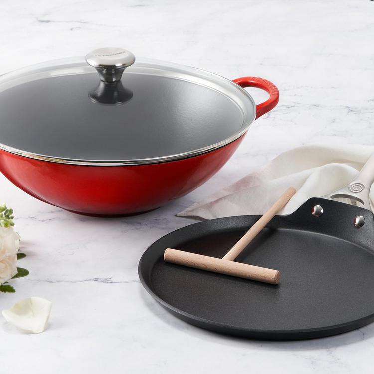 Le Creuset, Toughened Nonstick PRO Crepe Pan with Rateau - Zola