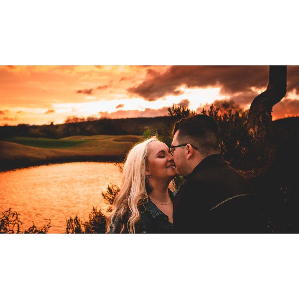 Engagement photo on the golf course!!