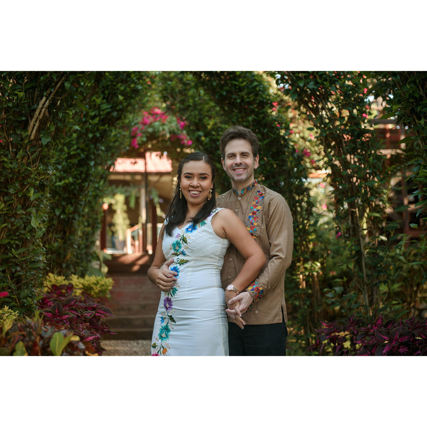 Some of our engagement photos in Chiapas, Mexico. 

Algunas de nuestras fotos de compromiso en Chiapas, México.