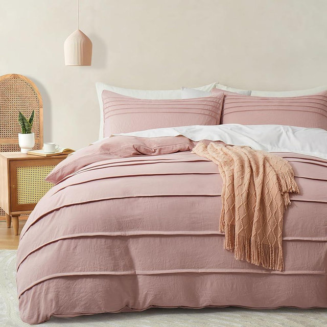 Oli Anderson Misty Rose Duvet Cover Queen Size - Pleated Queen Duvet Cover, 3PCS Soft and Breathable Textured Bedding Set with Zipper Closure(Misty Rose,90"x90")