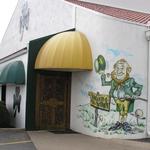 Kelly's Restaurant & Pub