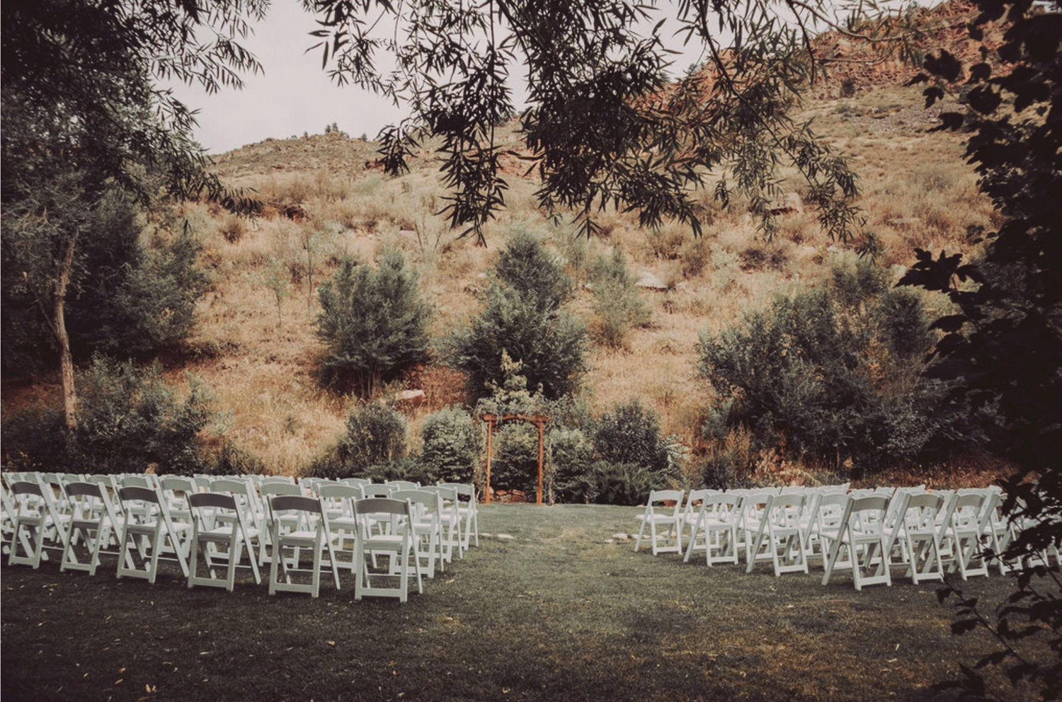 The Wedding Website of Kendall Holloway and Franny Spademan