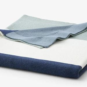 Classic All Season Breathable Cotton Knit Throw | The Company Store
