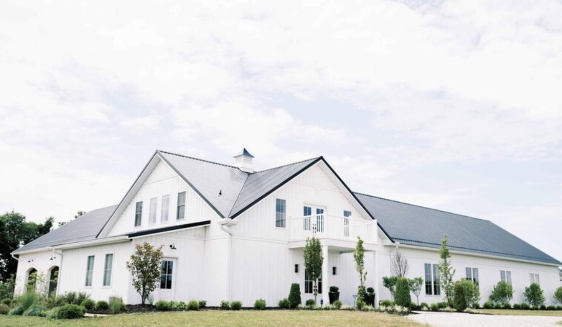The Wedding Website of Tiana Taylor and Stevie Taylor