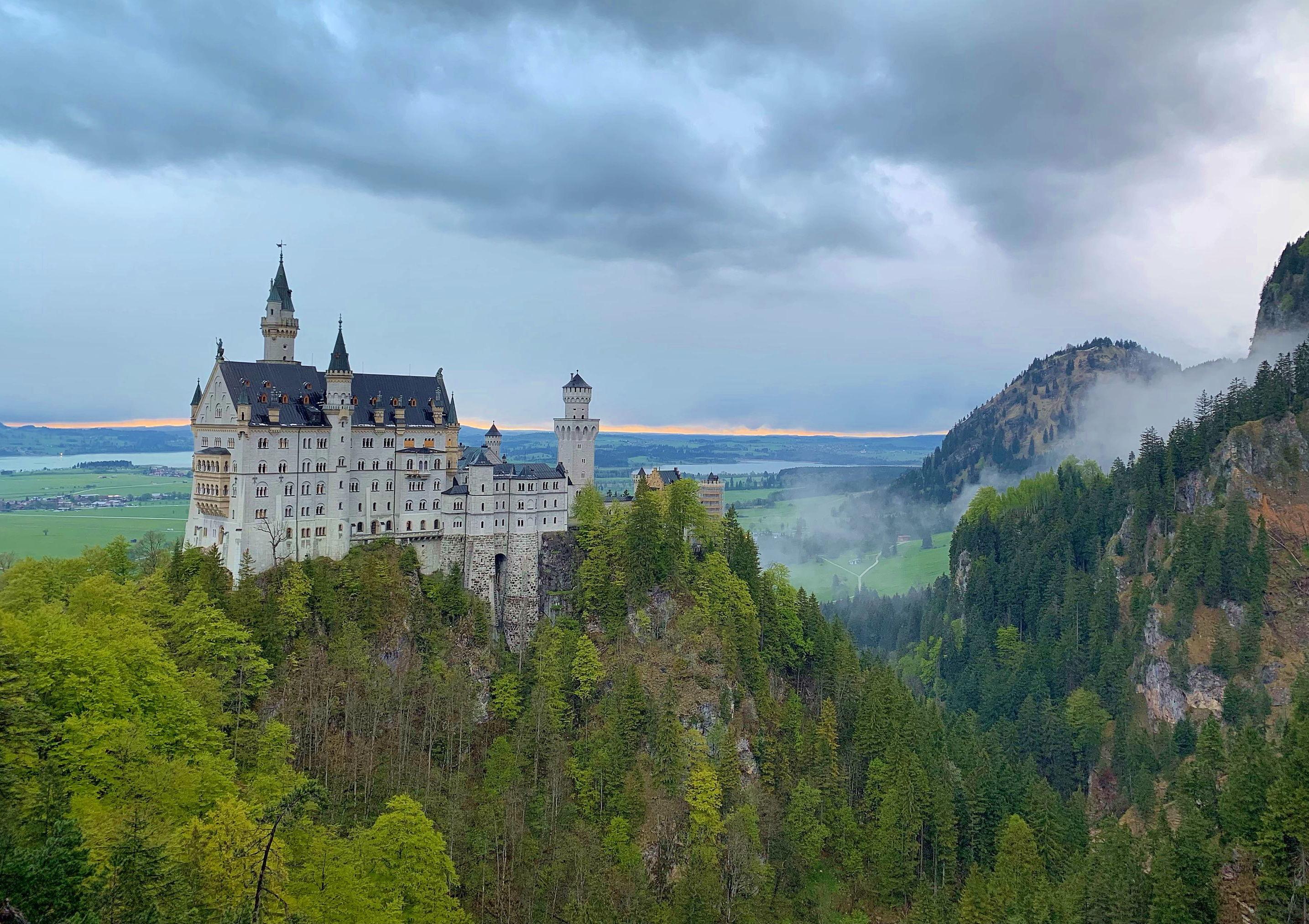 The Wedding Website of Leah Leshkevich and Samuel Schlegel