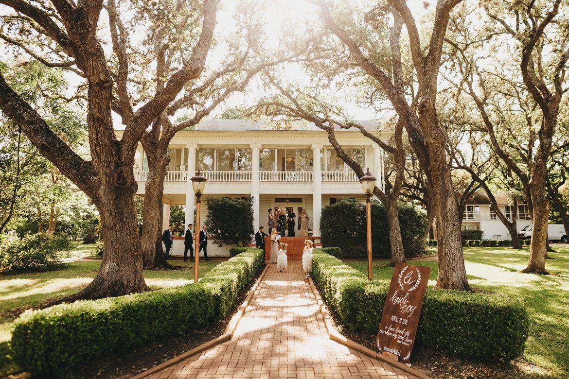 The Wedding Website of Harrison Watson and Kristen Pfeifer