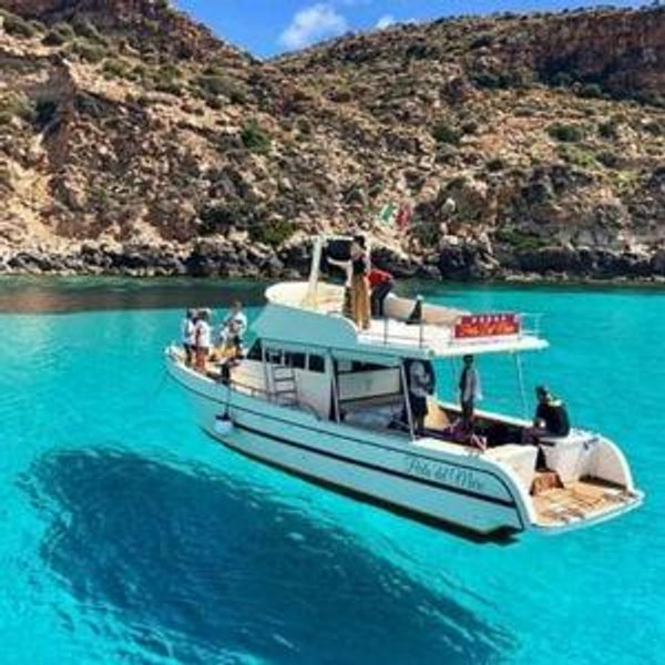 Boat trip in Sicily