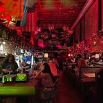 Maxine's Live