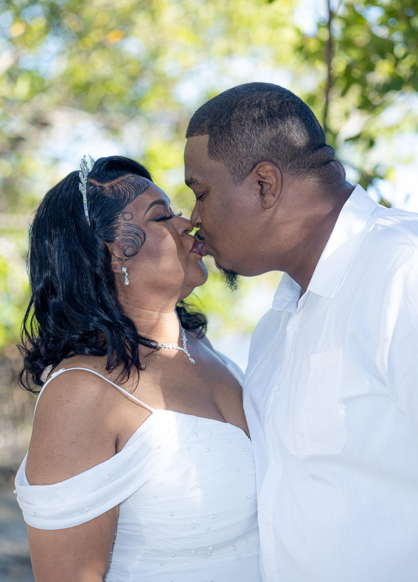 The Wedding Website of Janova Jones and Rodney Brown