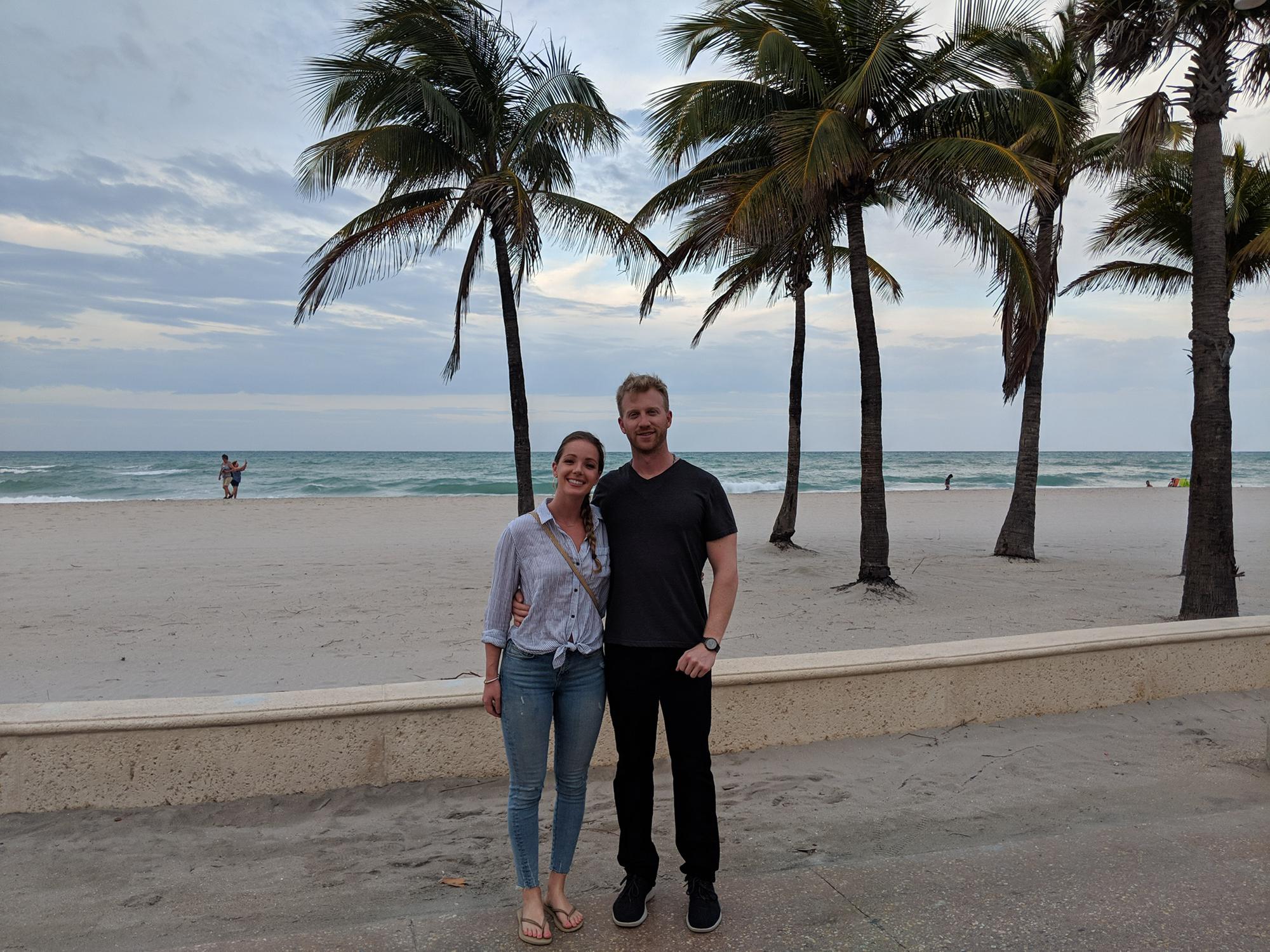 Hollywood, FL