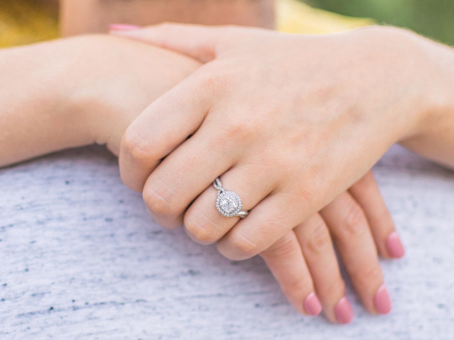 The Wedding Website of Alexis Bradford and Christopher Gutierrez