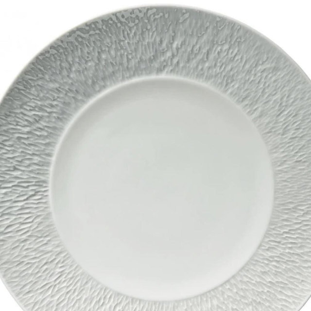 Everyday Mineral Raynaurd Charger Serving Plate