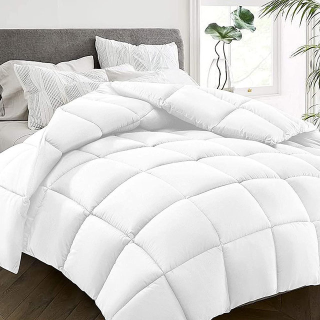HYLEORY All Season California King Size Bed Comforter - Cooling Goose Down Alternative Quilted Duvet Insert with Corner Tabs - Winter Warm - Machine Washable - White