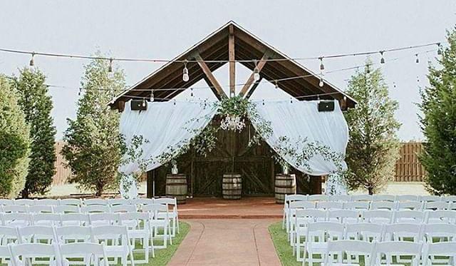 The Wedding Website of Elizabeth Clifford and Tank Adams