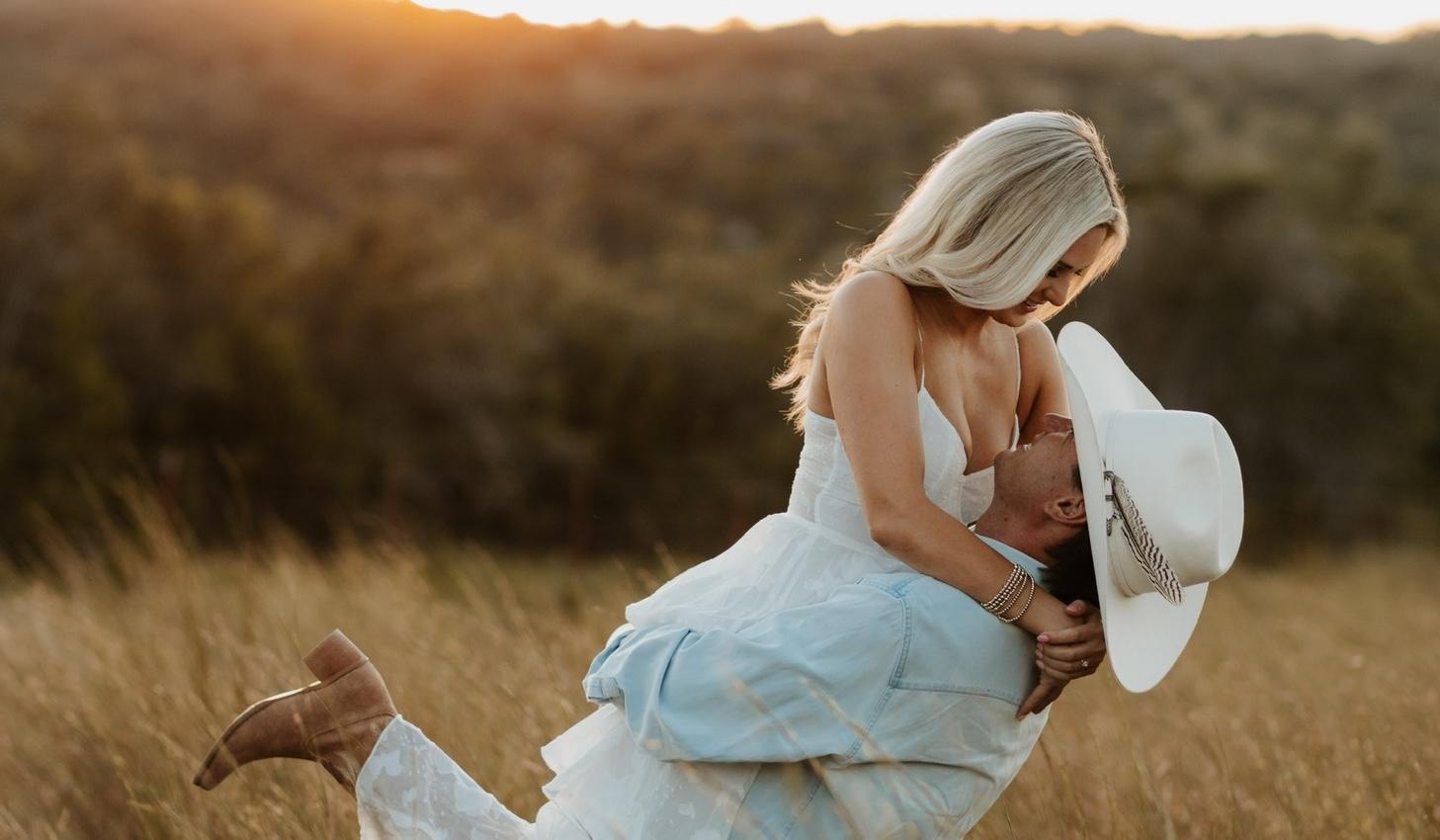 The Wedding Website of Bailey Renfroe and Dalton Cox