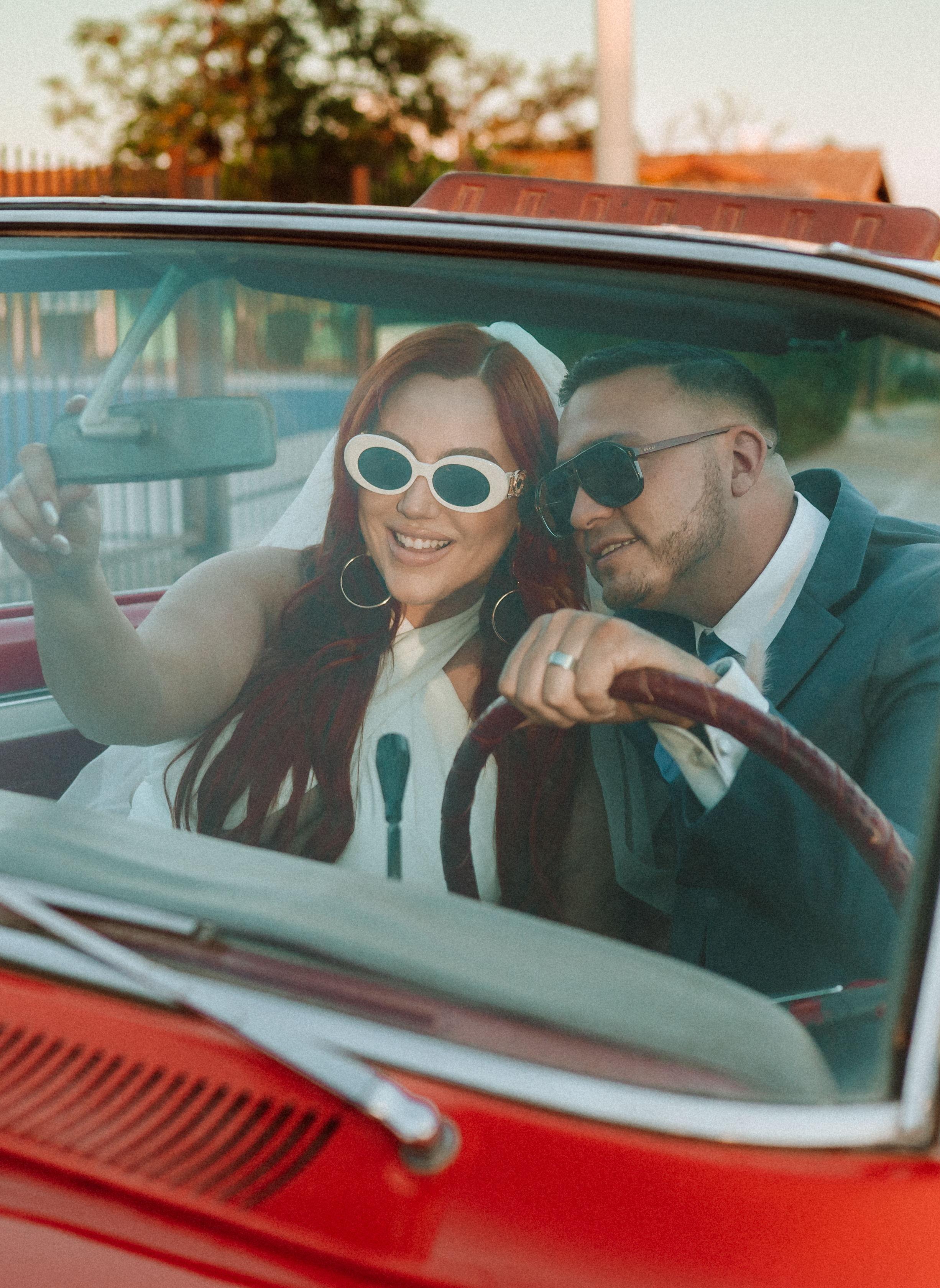 The Wedding Website of Ivette Vazquez and Cristian Valenzuela