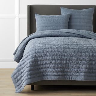 Legends Hotel Washed Linen Quilt