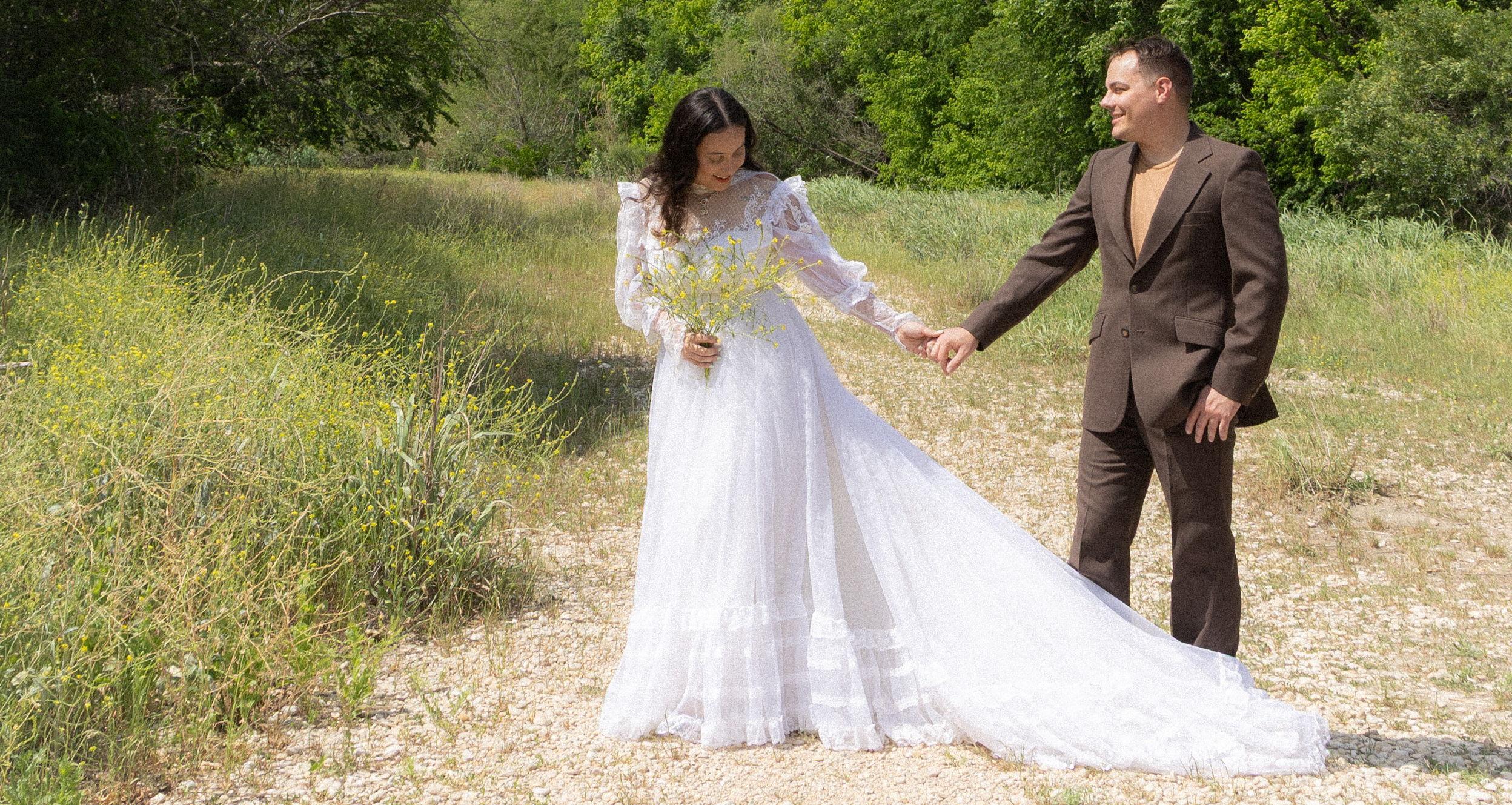 The Wedding Website of Renee Owens and Josh Fabos
