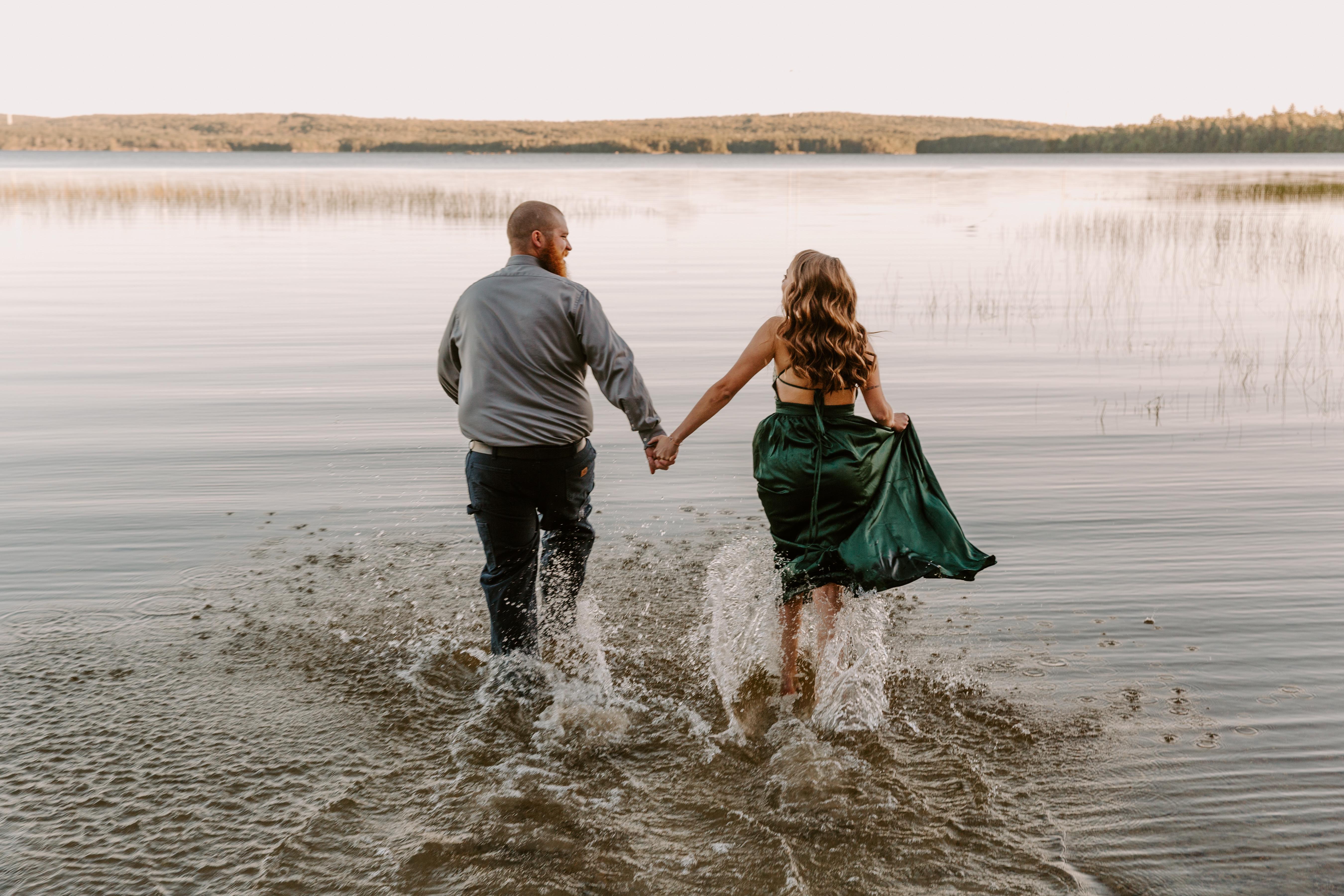 The Wedding Website of Alexandra Lynds and DJ Sanborn