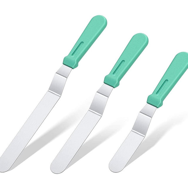 Icing Spatula, U-Taste Offset Spatula Set with 6", 8", 10" Blade, 18/0 Stainless Steel with Premium PP Plastic Handle Angled Cake Decorating Frosting Spatula Set of 3 (Teal/Aqua Sky)