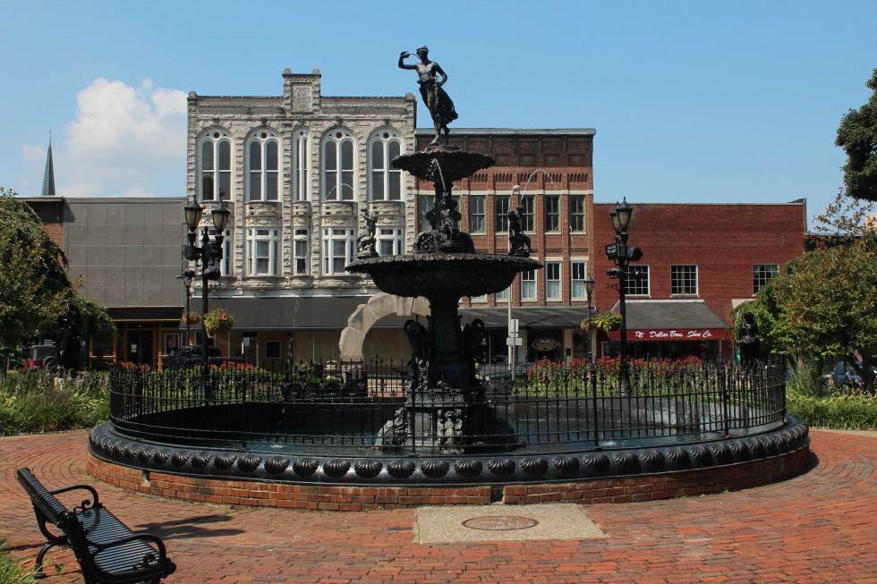The Wedding Website of Jessica Moore and Tyler Harting
