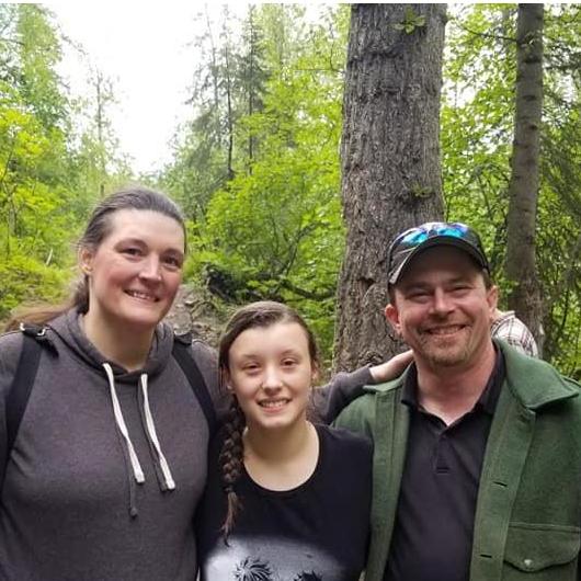 Tara, Elizabeth (15), Tim