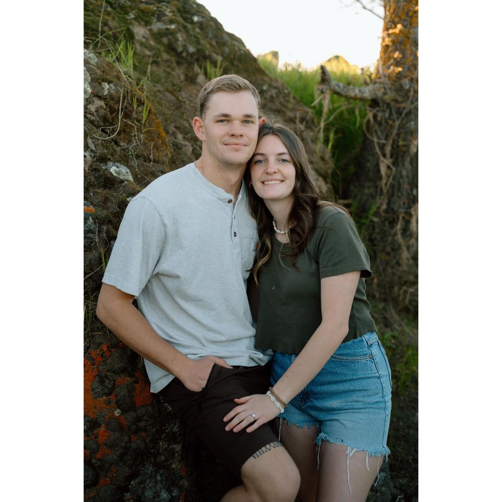 Emma Dial and Spencer Dearden's Wedding Website, image size:1000x1000