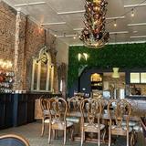 Mimi’s Market and Royal Café