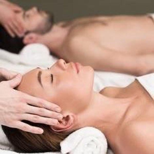 60-Minute Couples Massage