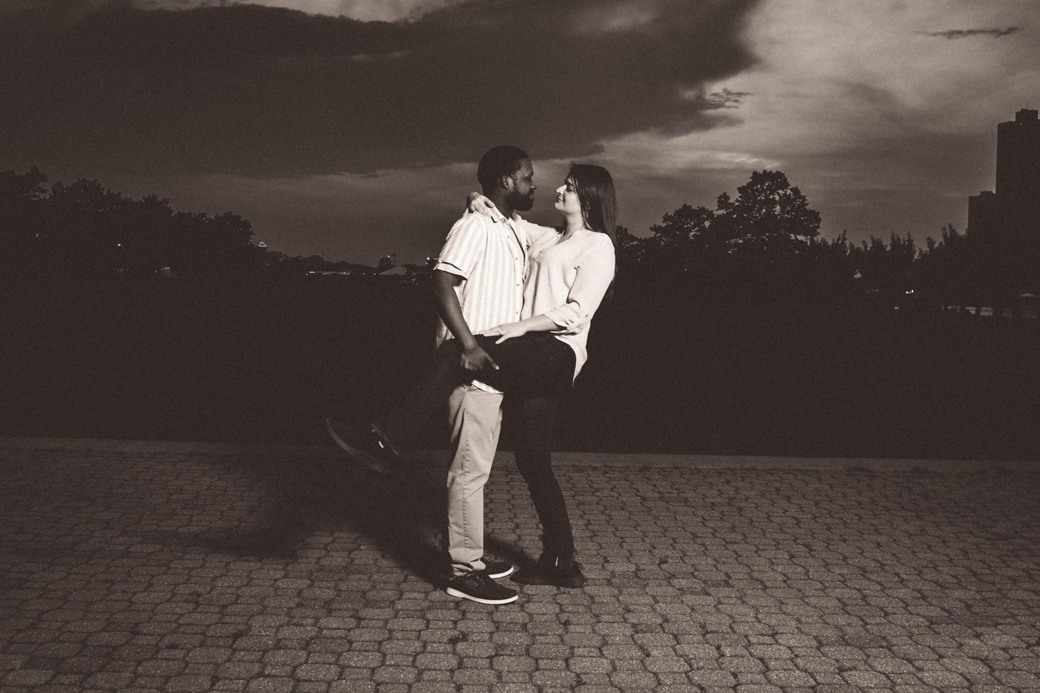 The Wedding Website of Dani Saliani and Julian Moore