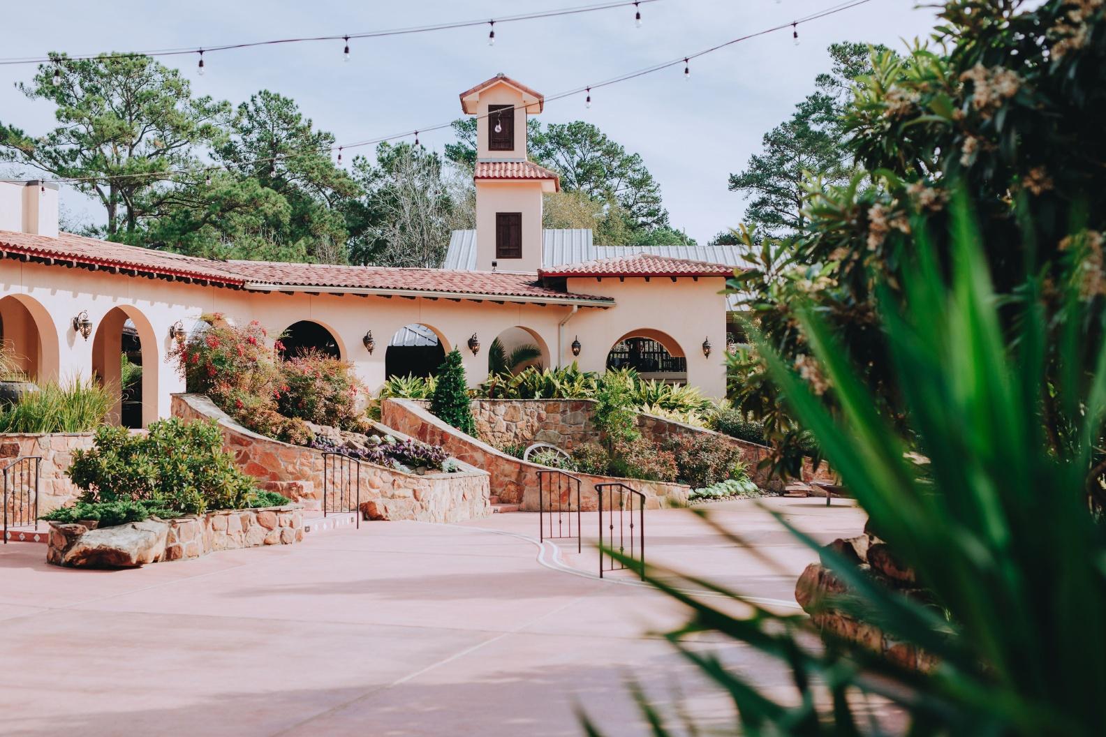 The Wedding Website of Ashley Zapata and Jonathan Villarreal