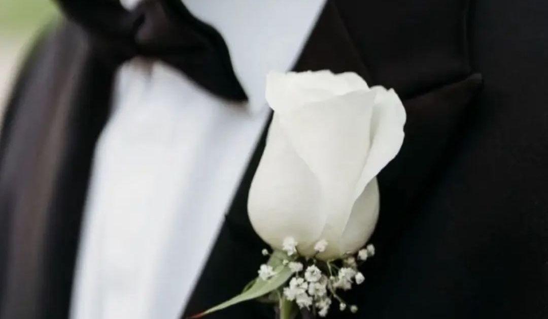 The Wedding Website of Ashley Figueroa and Adrian Lizarraga