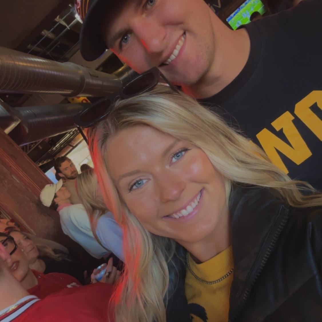 Lots of Hawkeye tailgates!