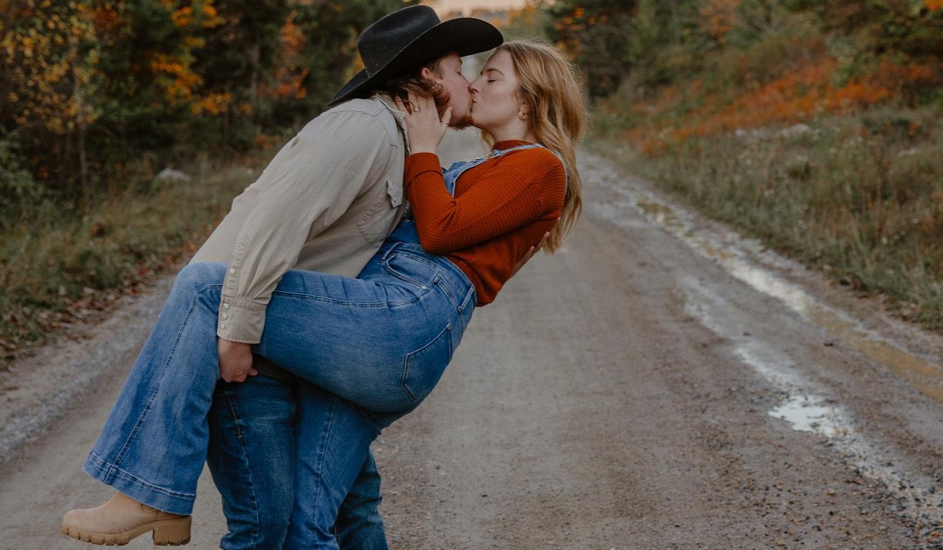 The Wedding Website of Alexandria Wyman and Levi Alexander