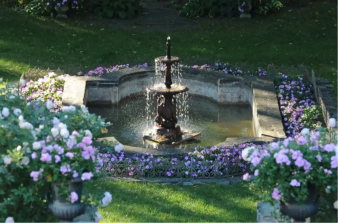 The Wedding Website of Heather Hinman and Corey Scranton