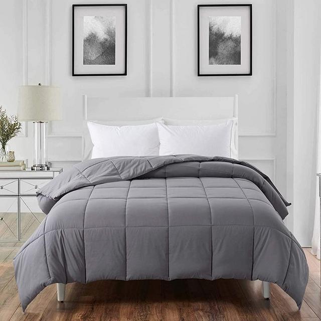ELNIDO QUEEN All-Season Gray Down Alternative Quilted Comforter- Corner Duvet Tabs-Machine Washable-Duvet Insert or Stand-Alone Lightweight Comforter-King Size(102×90 Inch)