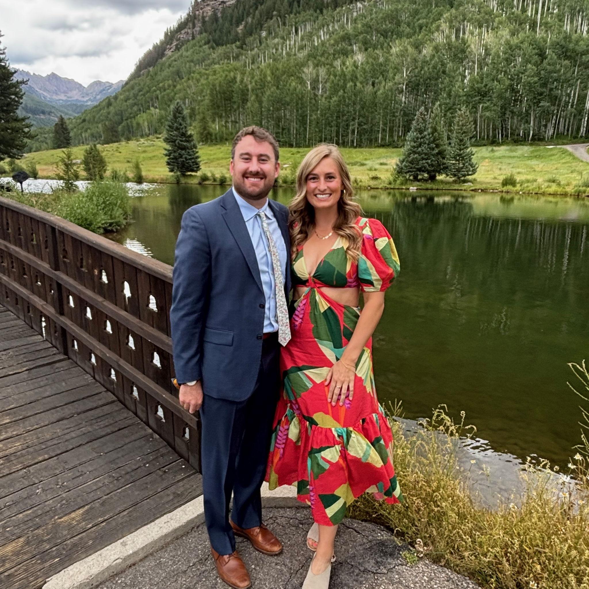 We love friends weddings!