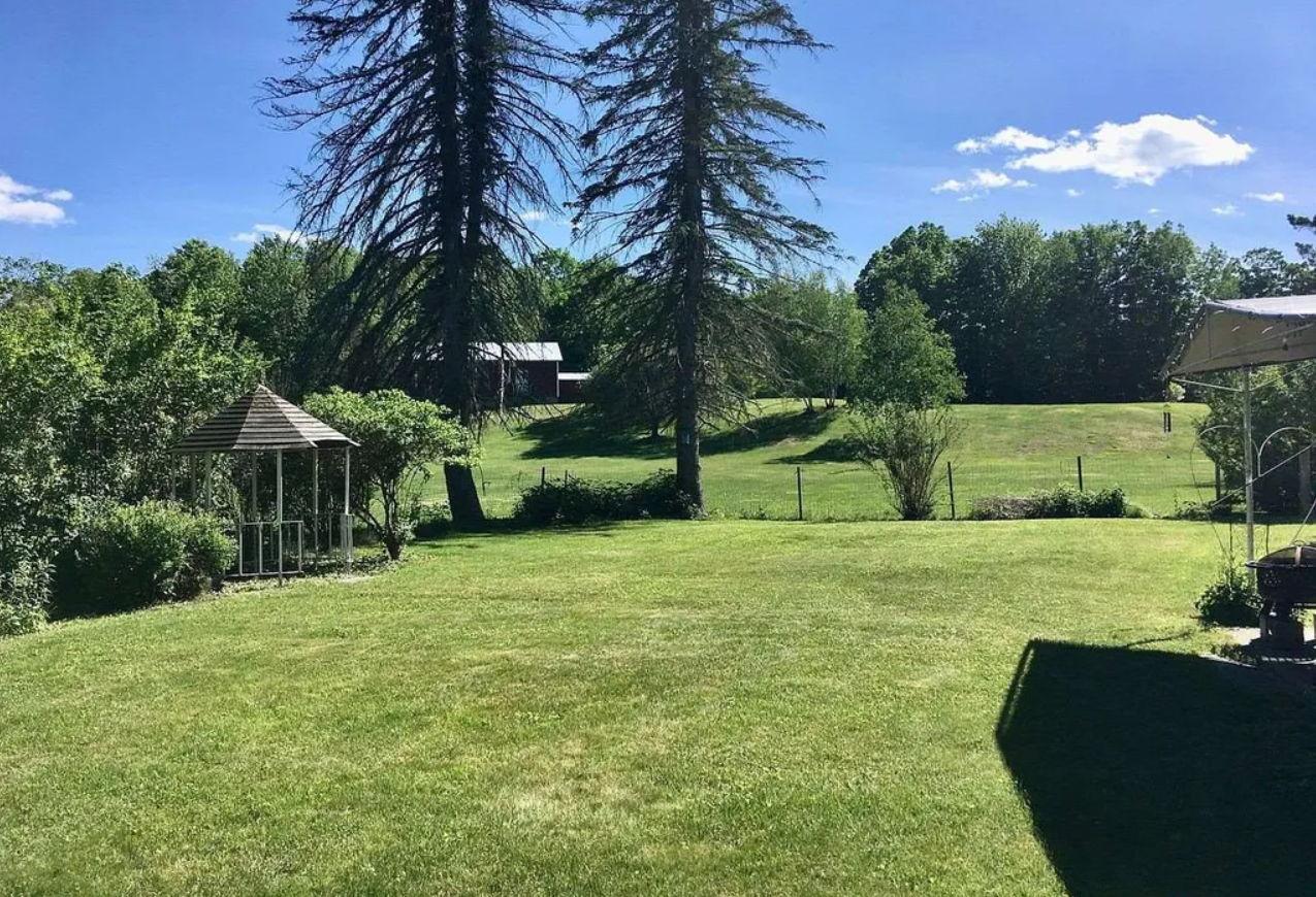 The Wedding Website of Ana Gloria Mejía and Michael Marston Hennessy Beane