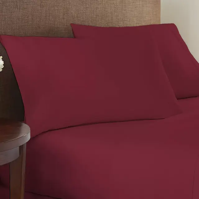 Studio 3B™ Solid 825-Thread-Count Queen Sheet Set in Zinfandel