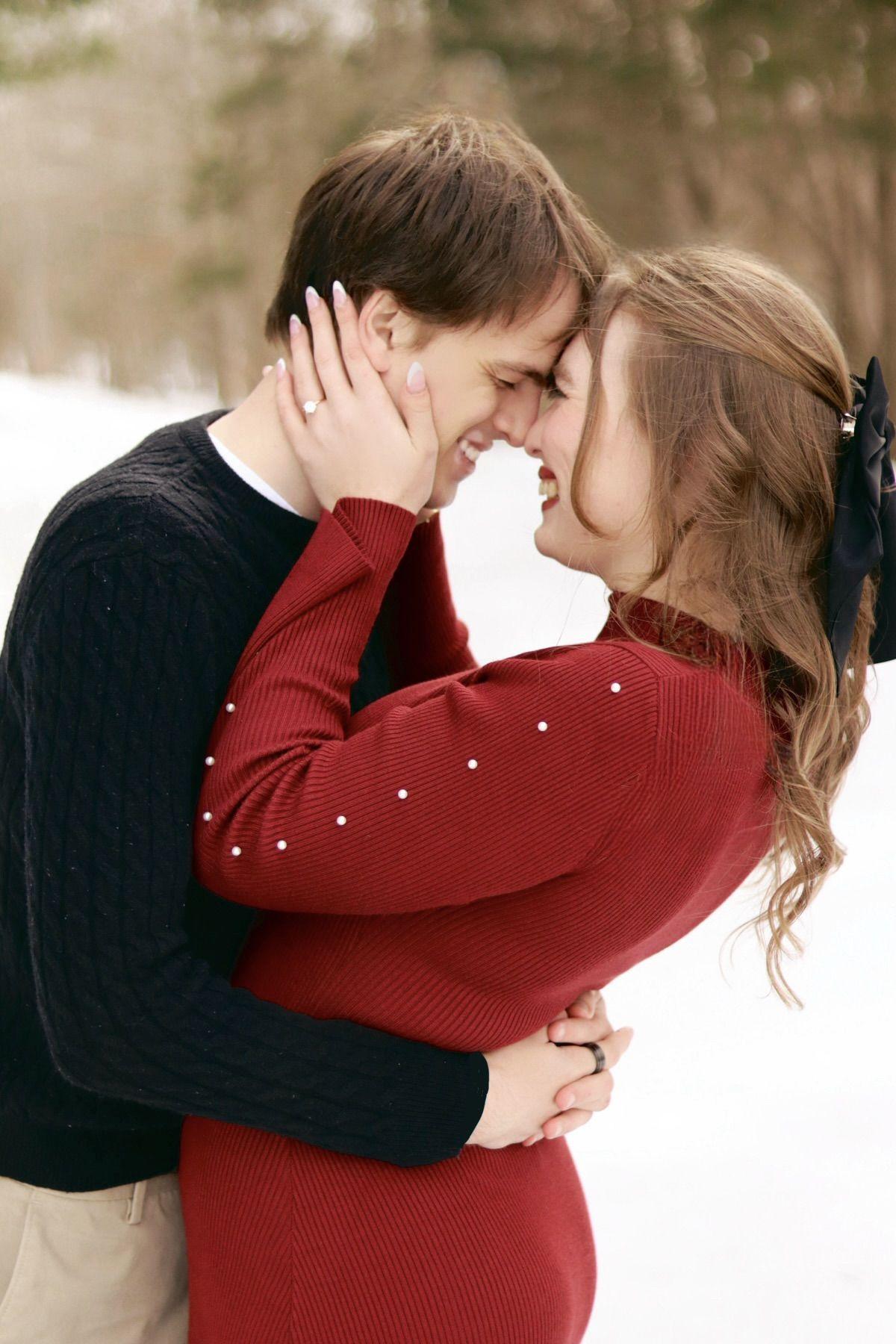 The Wedding Website of Jocelyn Godsey and Cole Craig