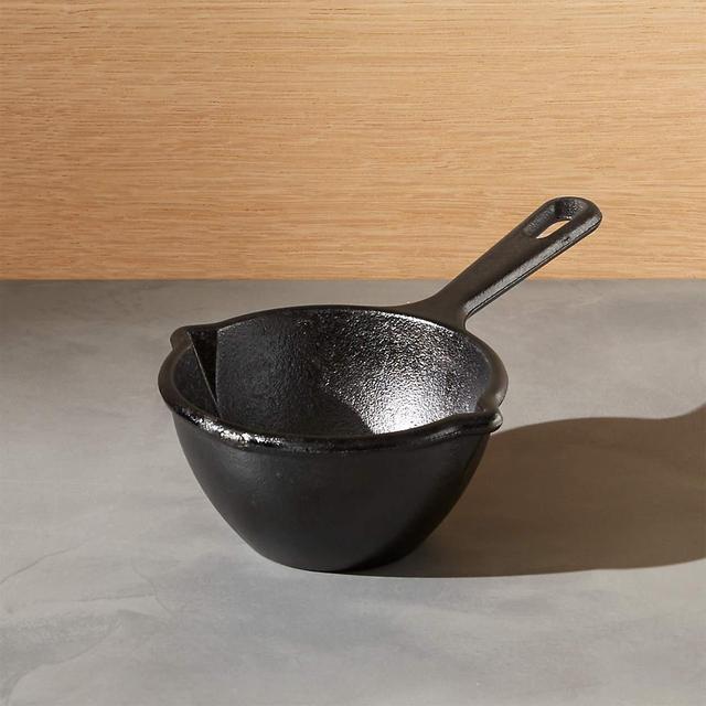 Lodge ® Cast Iron Sauce Pot